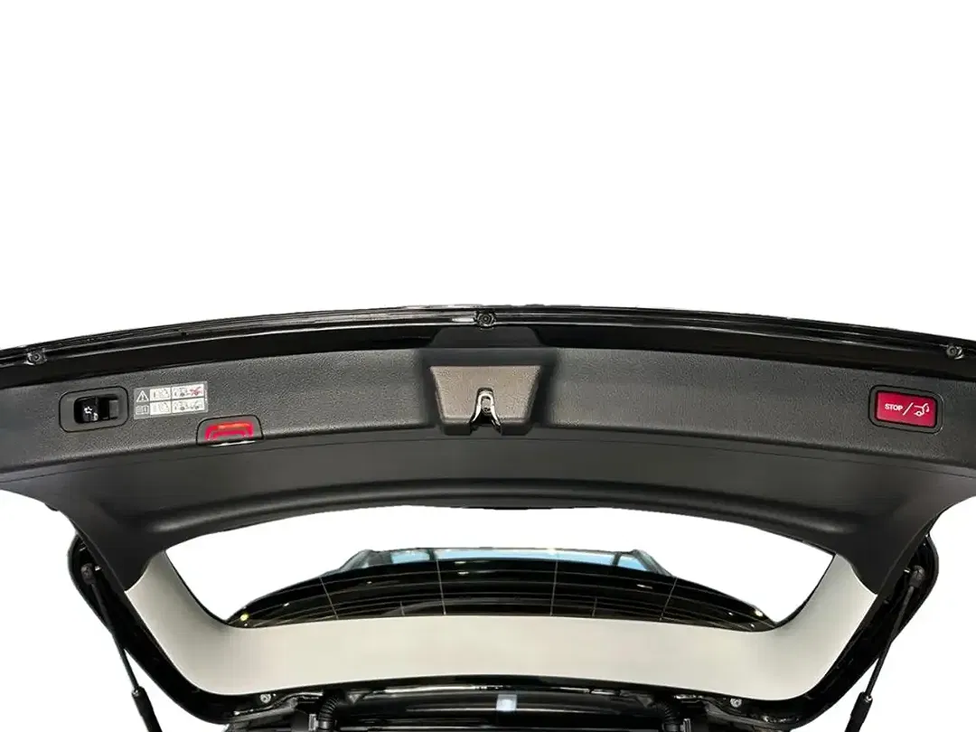 Mercedes-Benz C 220 - Thumbnail 13