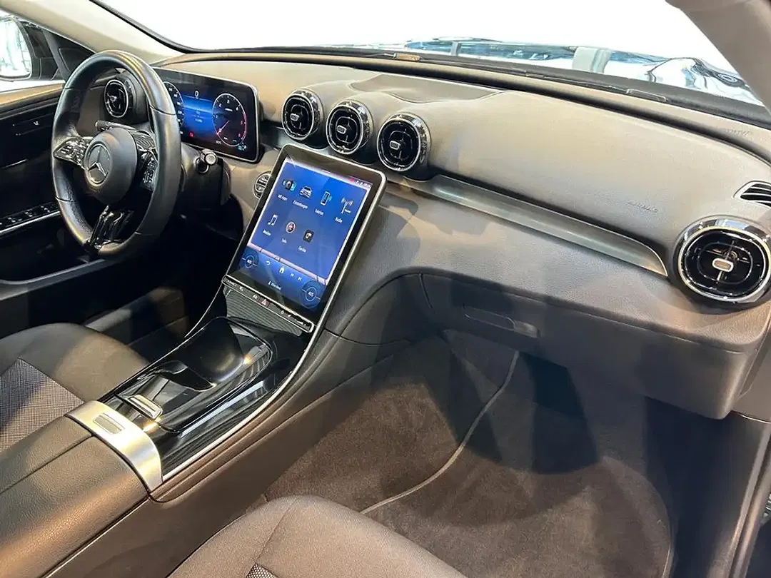 Mercedes-Benz C 220 - Thumbnail 3