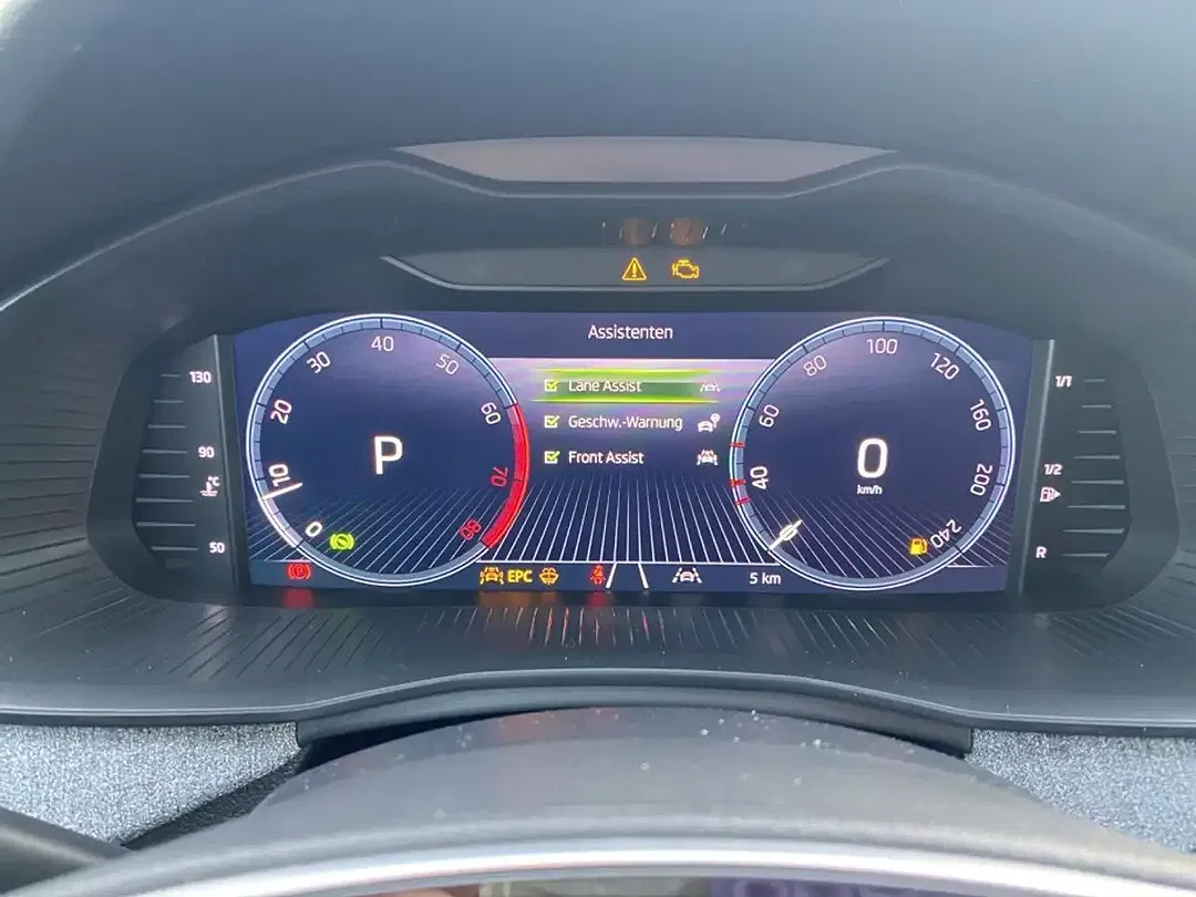 Skoda Scala - Thumbnail 8