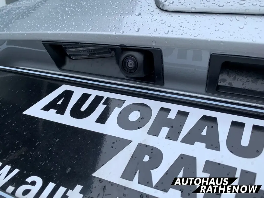 Suzuki Swace - Thumbnail 9