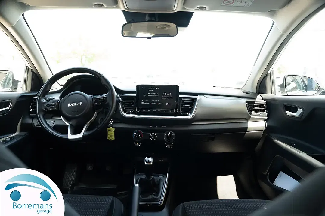 Kia Stonic - Thumbnail 2