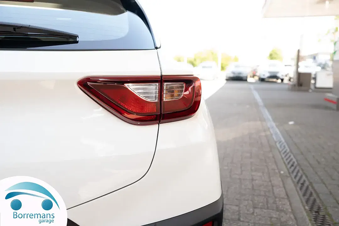 Kia Stonic - Thumbnail 9