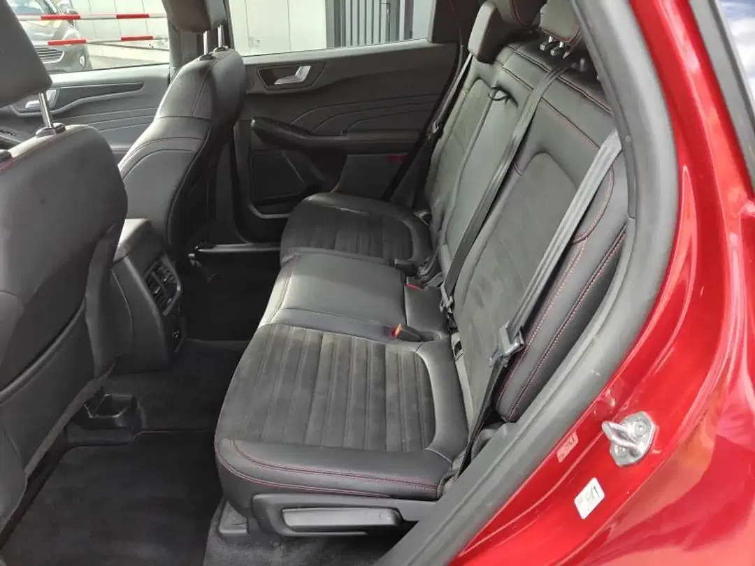 Ford Kuga - Thumbnail 8