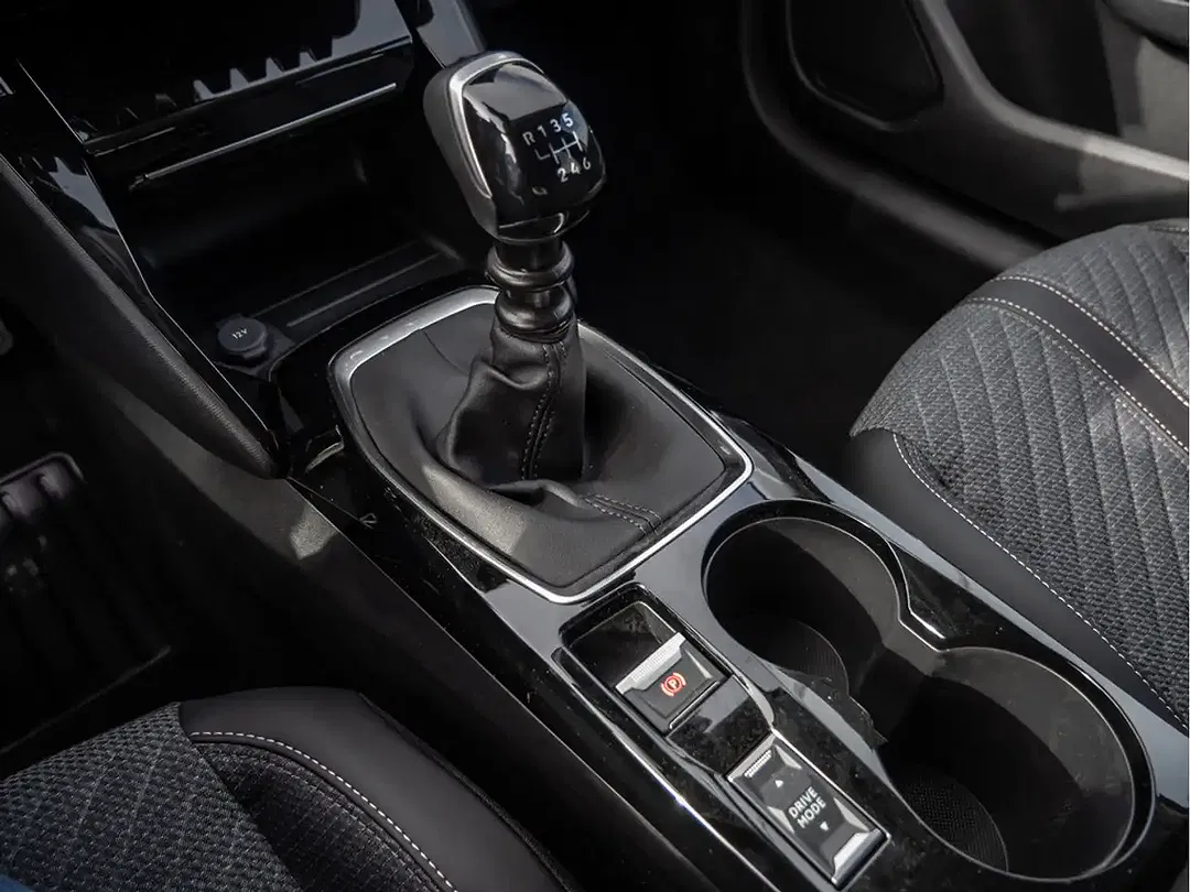 Peugeot 208 - Thumbnail 14