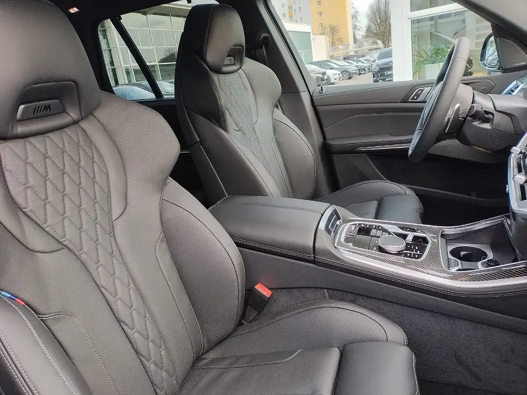 BMW X5 - Thumbnail 9