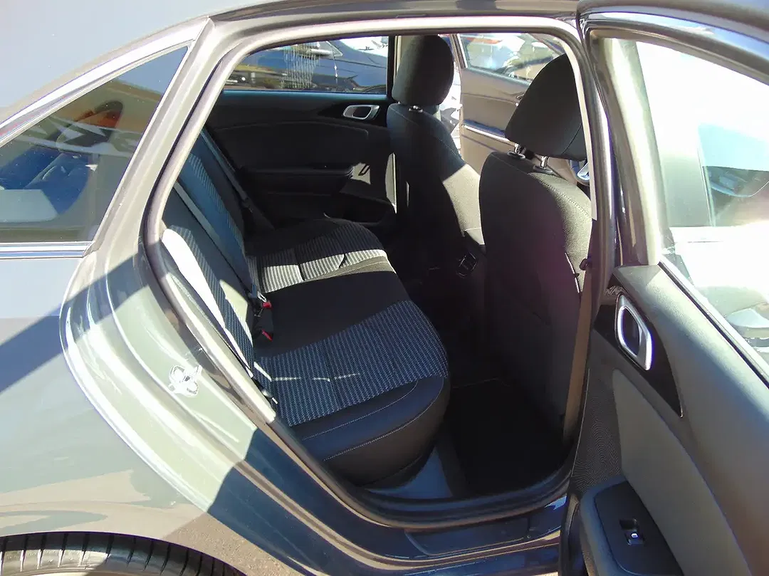 Kia Ceed / cee'd - Thumbnail 10
