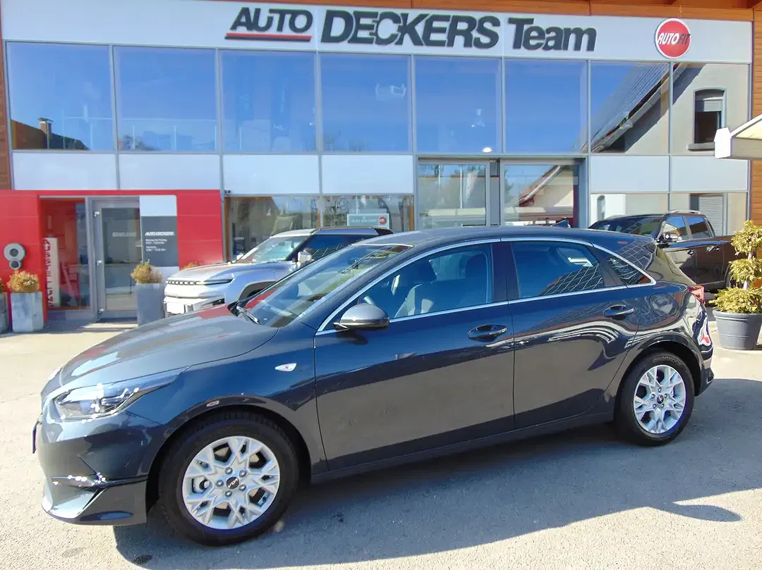 Kia Ceed / cee'd - Thumbnail 2