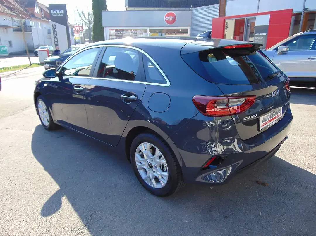 Kia Ceed / cee'd - Thumbnail 3