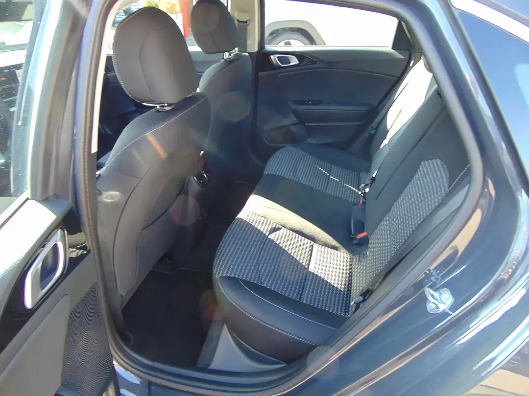 Kia Ceed / cee'd - Thumbnail 9
