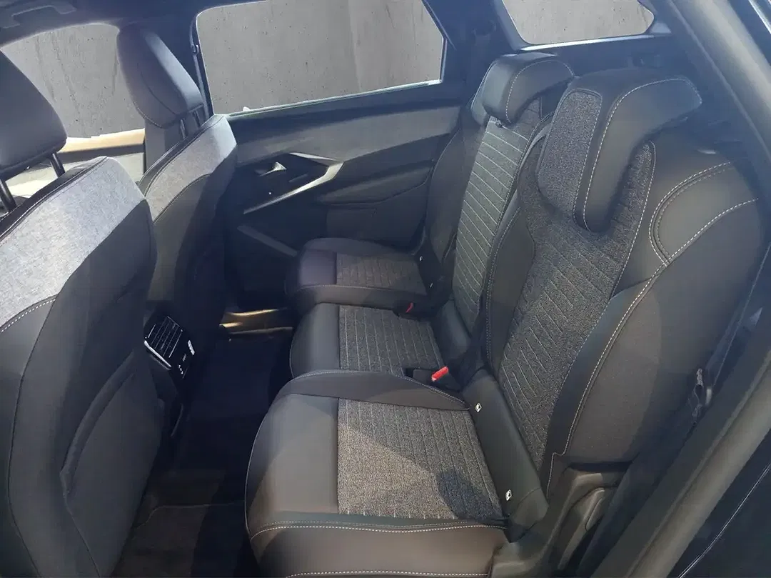 Peugeot 5008 - Thumbnail 13
