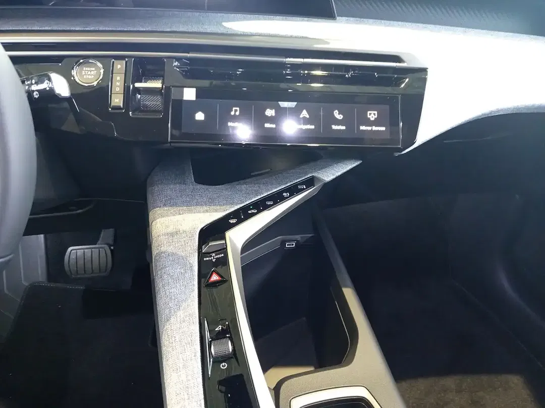 Peugeot 5008 - Thumbnail 15