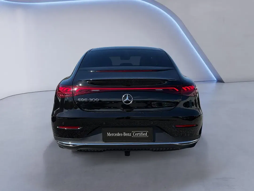 Mercedes-Benz EQE 300 - Thumbnail 5
