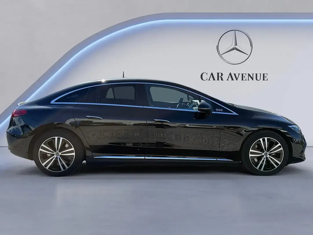 Mercedes-Benz EQE 300 - Thumbnail 7