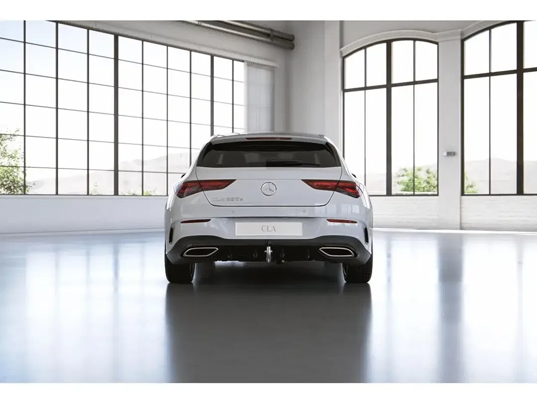 Mercedes-Benz CLA 250 - Thumbnail 5