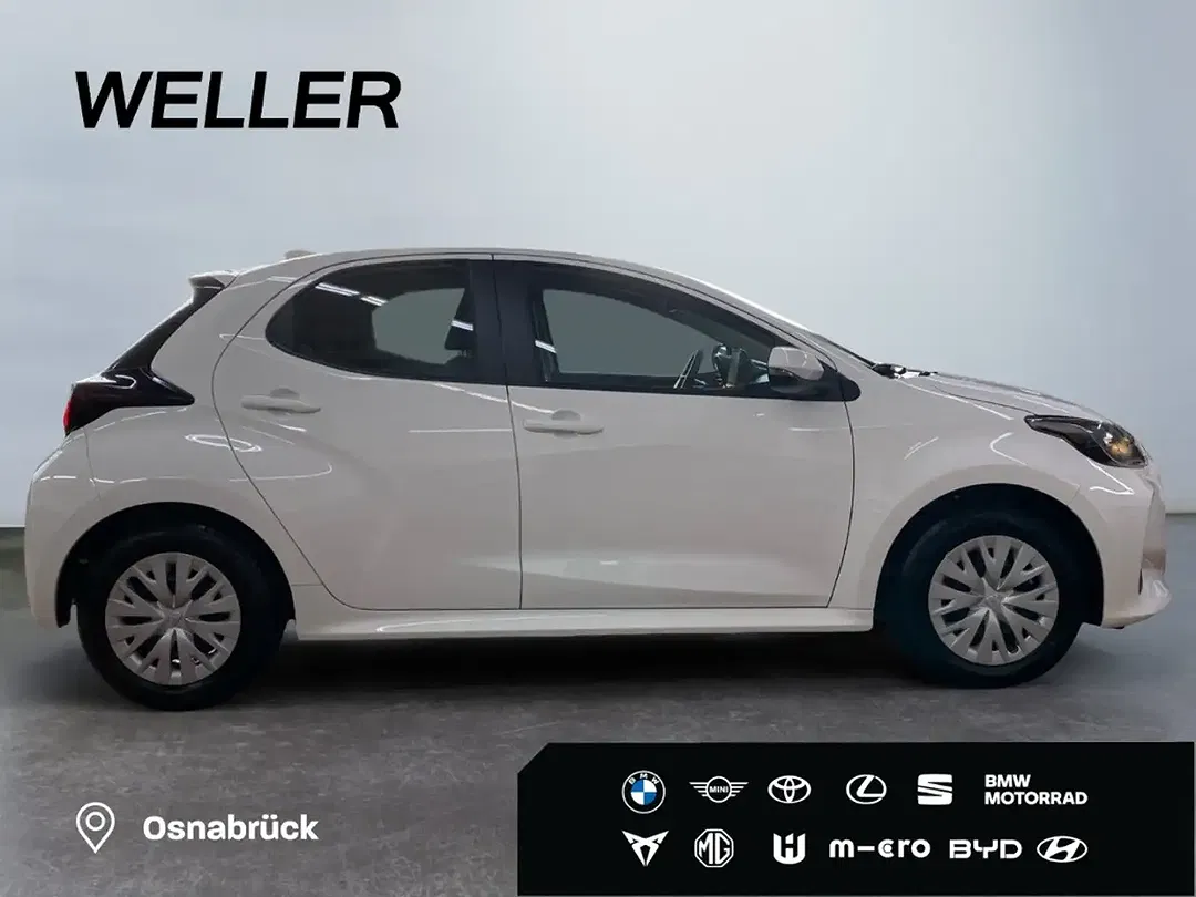 Toyota Yaris - Thumbnail 8