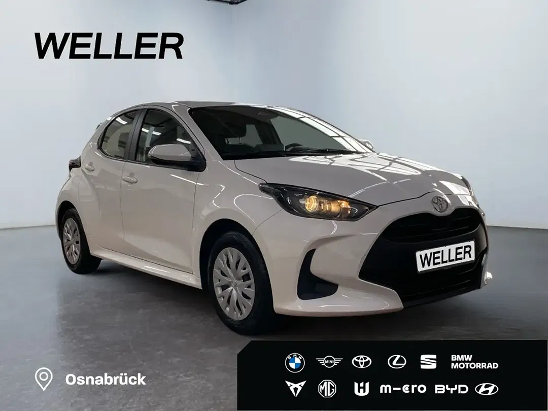 Toyota Yaris - Thumbnail 3