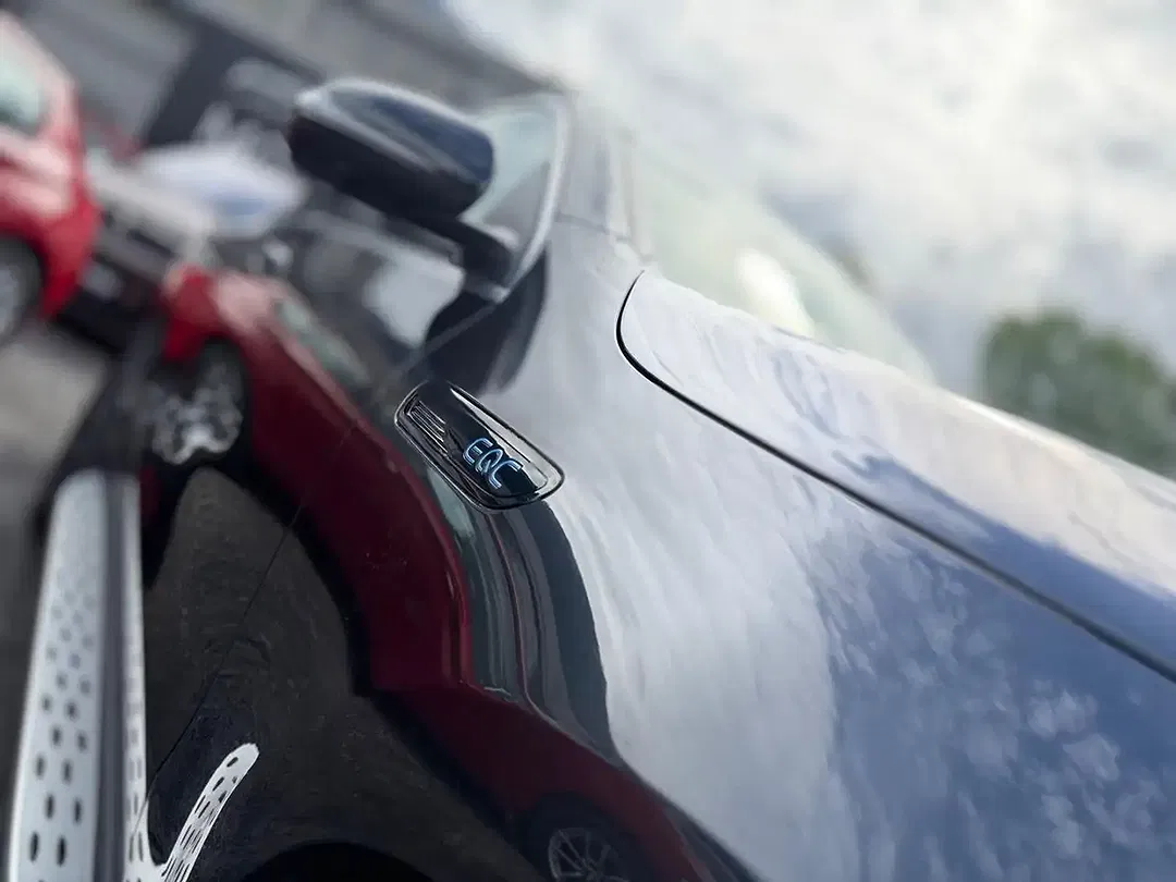 Mercedes-Benz EQC 400 - Thumbnail 7
