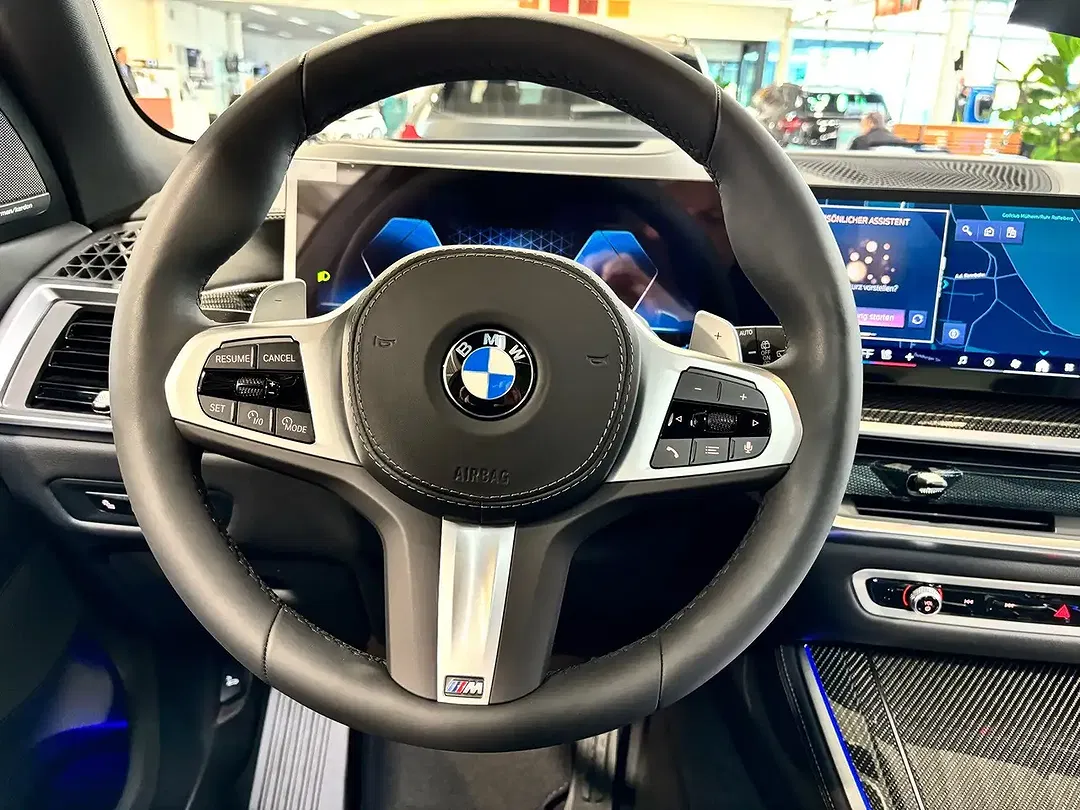 BMW X5 - Thumbnail 10