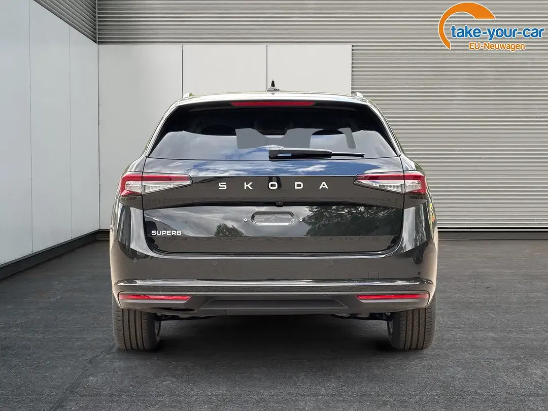 Skoda Superb - Thumbnail 4