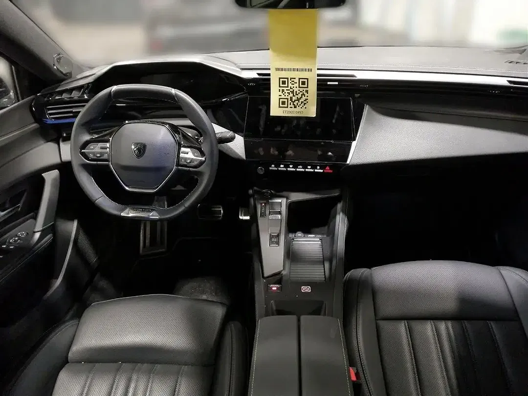 Peugeot 408 - Thumbnail 7