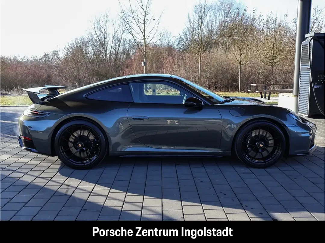 Porsche 911 - Thumbnail 10