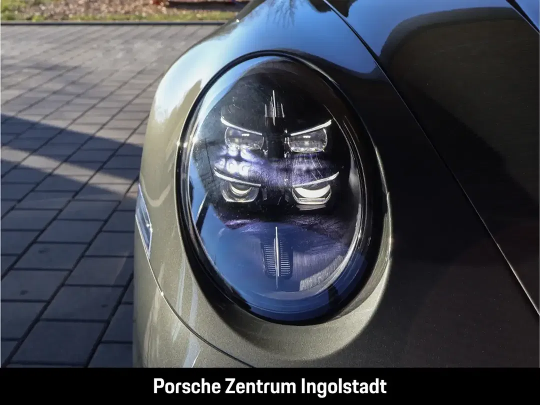 Porsche 911 - Thumbnail 13