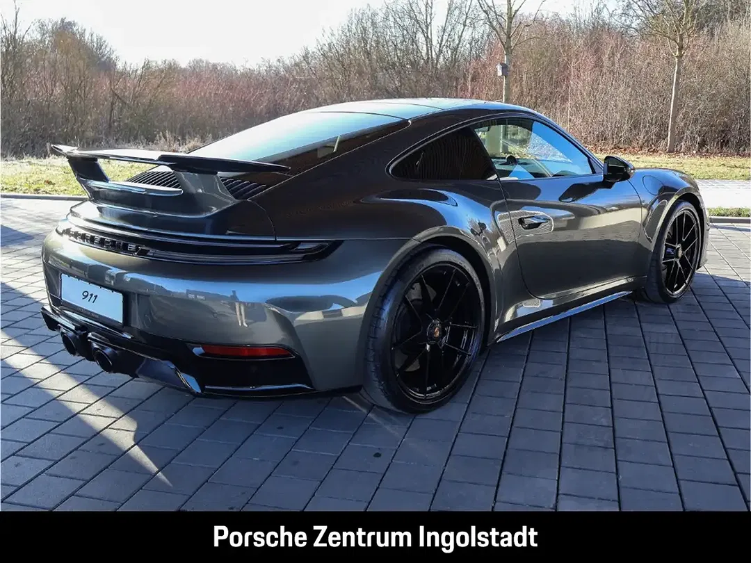 Porsche 911 - Thumbnail 9