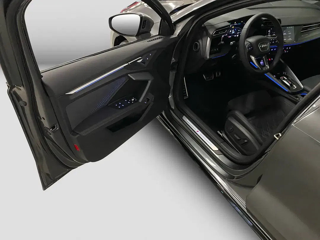 Audi S3 - Thumbnail 13