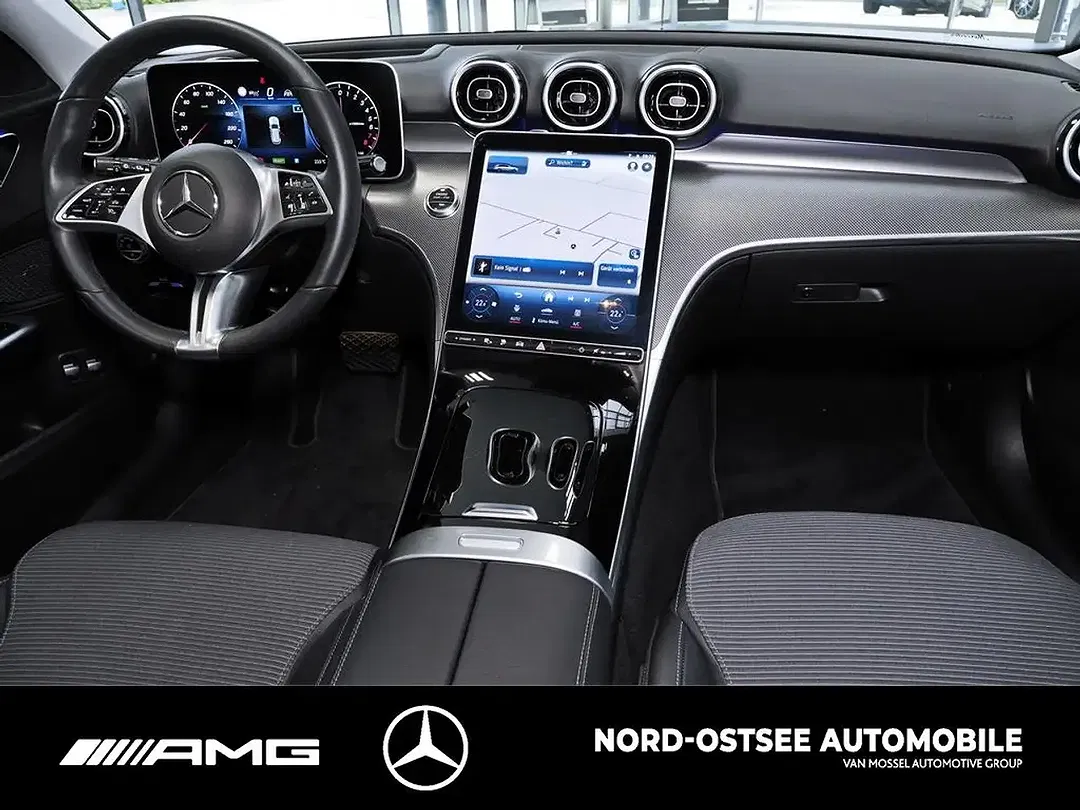 Mercedes-Benz C 300 - Thumbnail 12