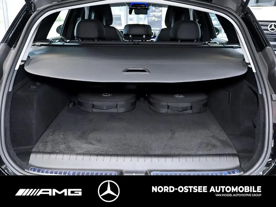 Mercedes-Benz C 300 - Thumbnail 14