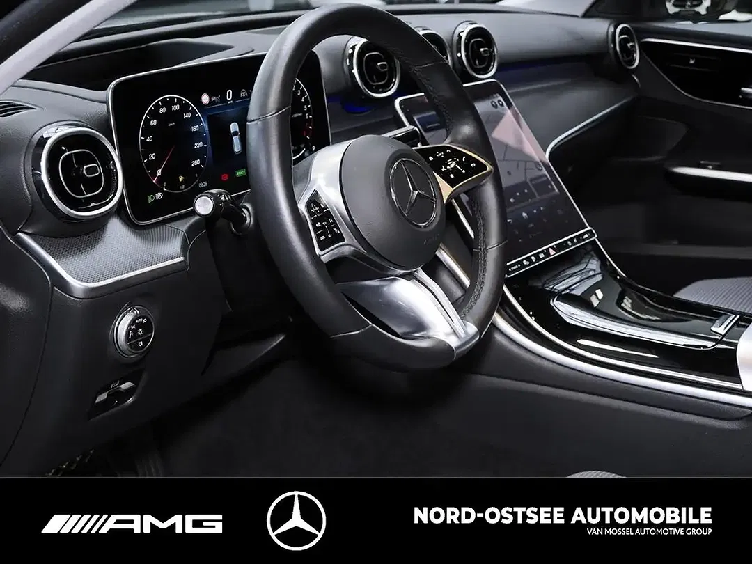 Mercedes-Benz C 300 - Thumbnail 8