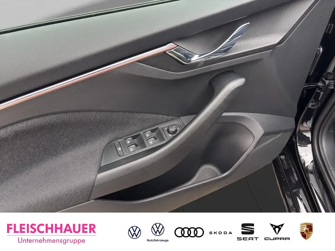 Skoda Scala - Thumbnail 14