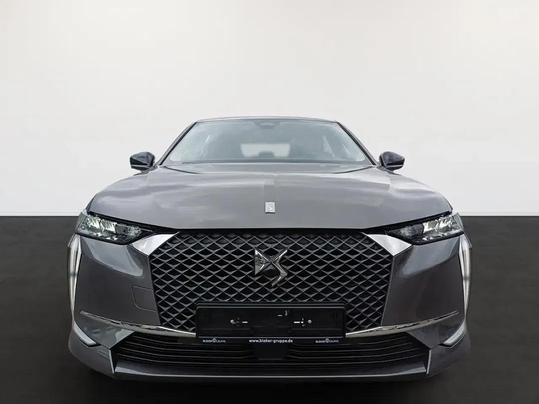 DS Automobiles DS 4 - Thumbnail 2