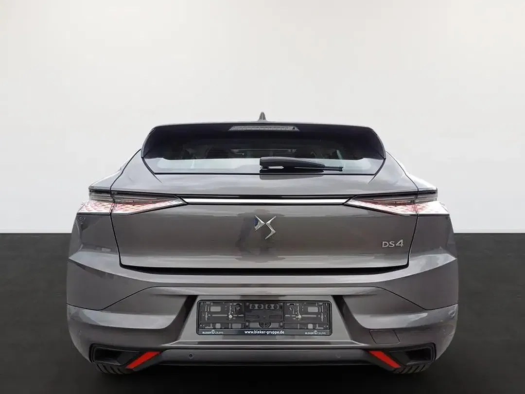 DS Automobiles DS 4