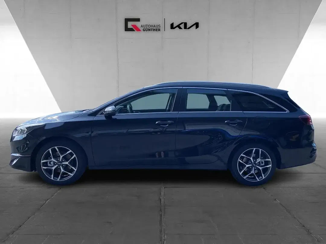 Kia Ceed SW / cee'd SW - Thumbnail 1