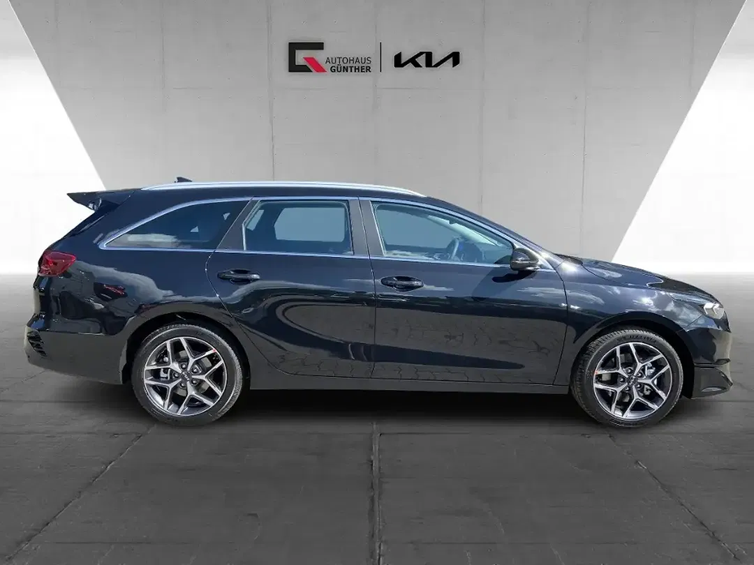Kia Ceed SW / cee'd SW - Thumbnail 4