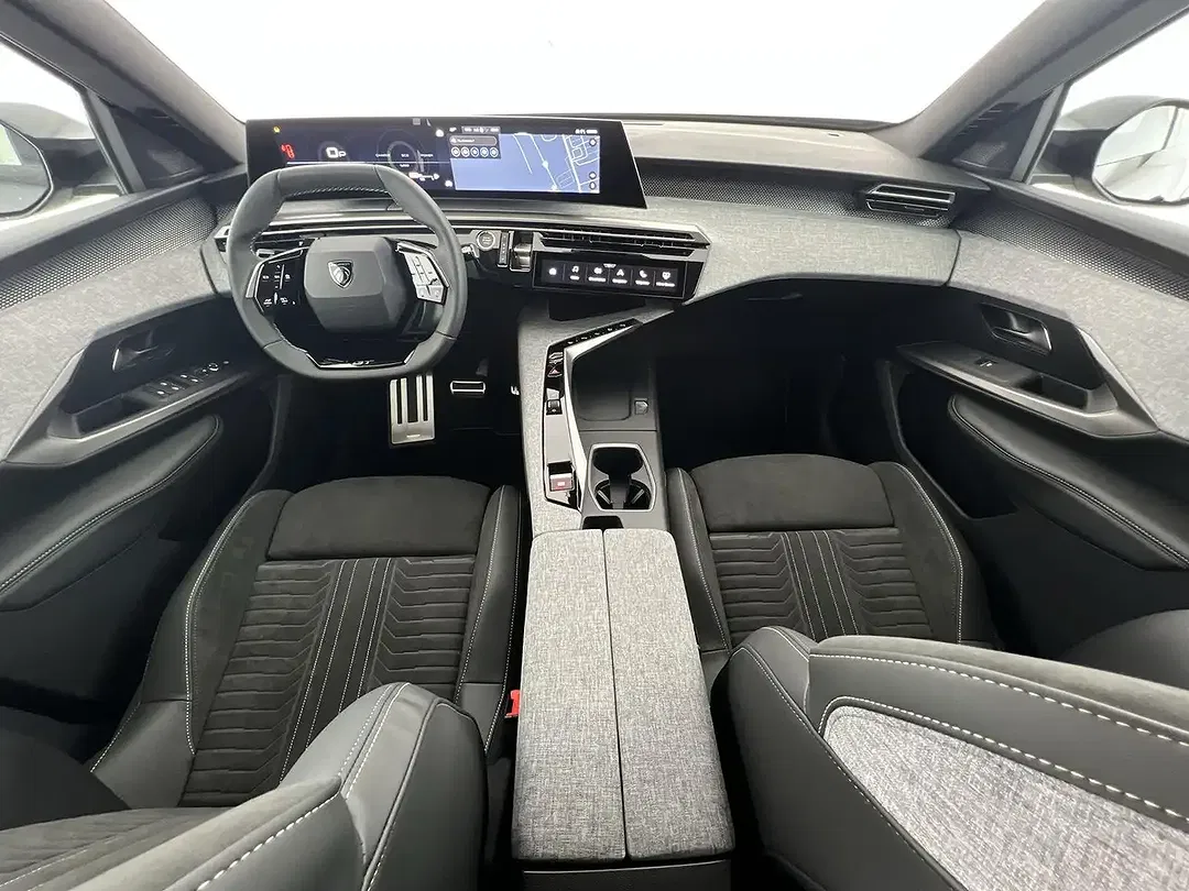 Peugeot 5008 - Thumbnail 6