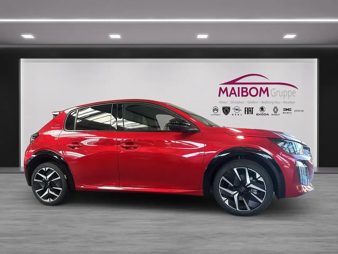 Peugeot 208 - Thumbnail 3