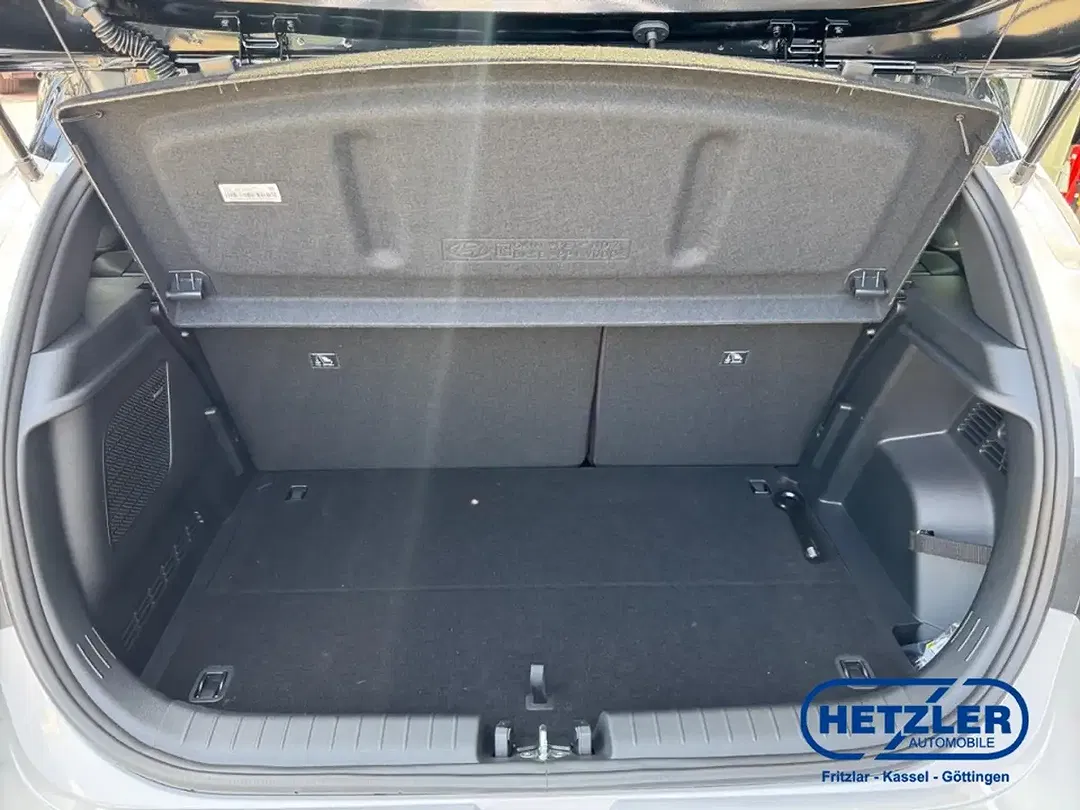 Hyundai i20 - Thumbnail 12