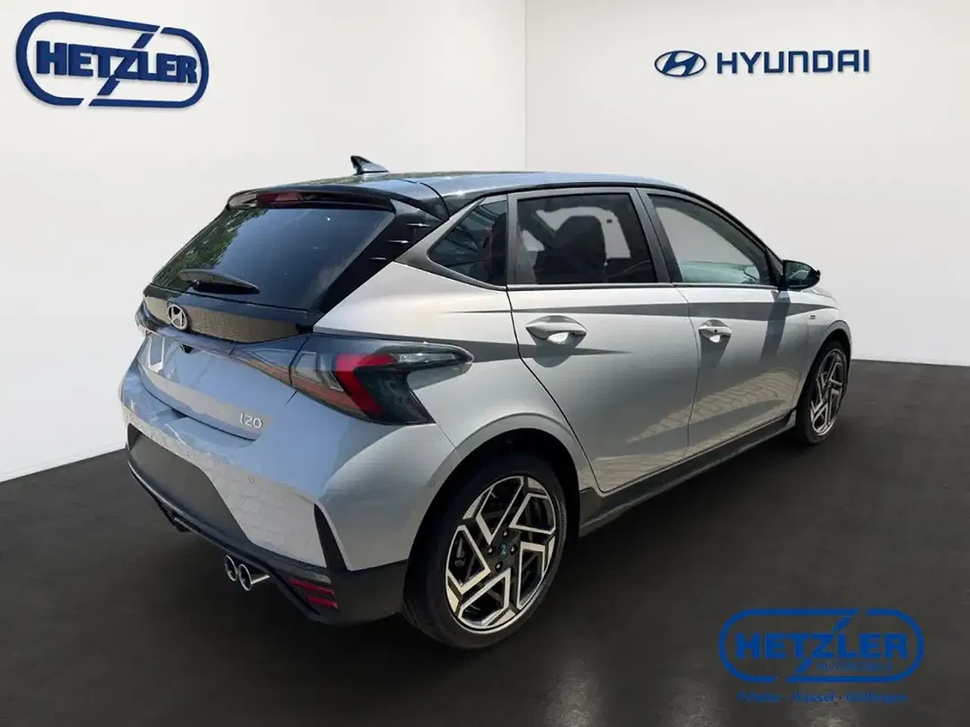 Hyundai i20 - Thumbnail 3