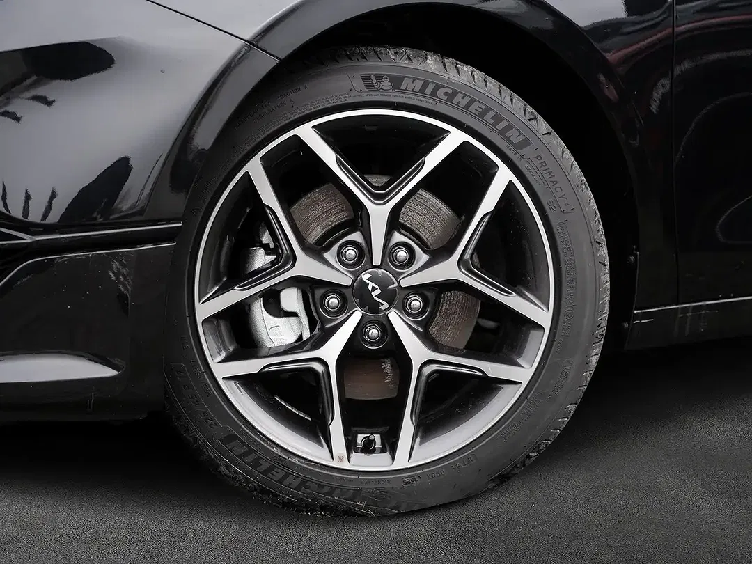 Kia Ceed / cee'd - Thumbnail 4