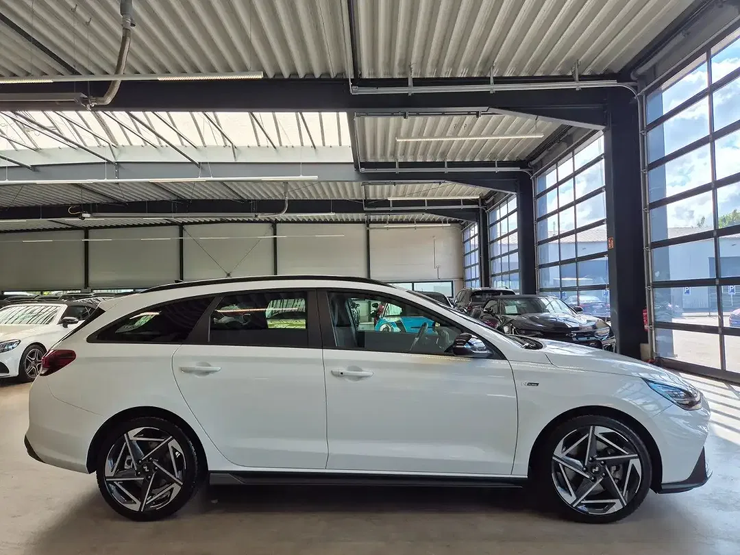 Hyundai i30 - Thumbnail 4