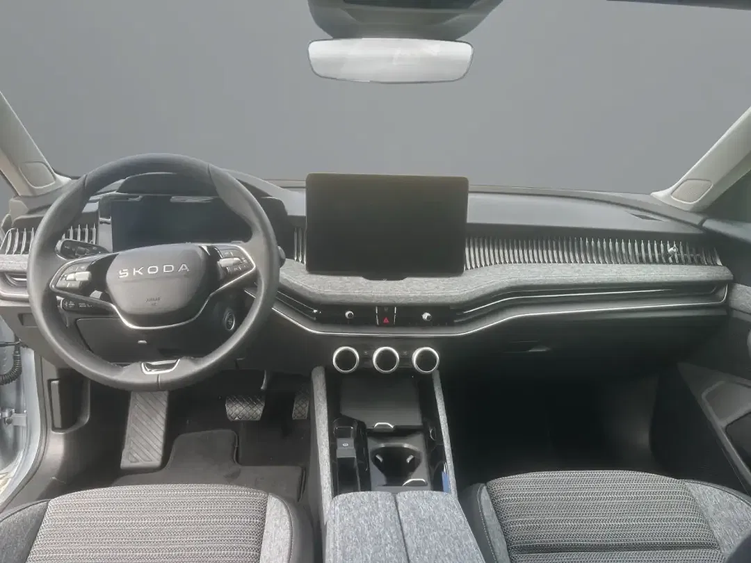 Skoda Superb - Thumbnail 11