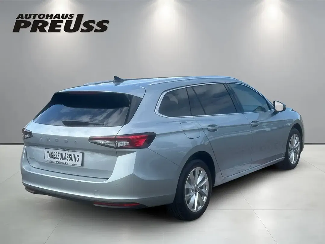 Skoda Superb - Thumbnail 4