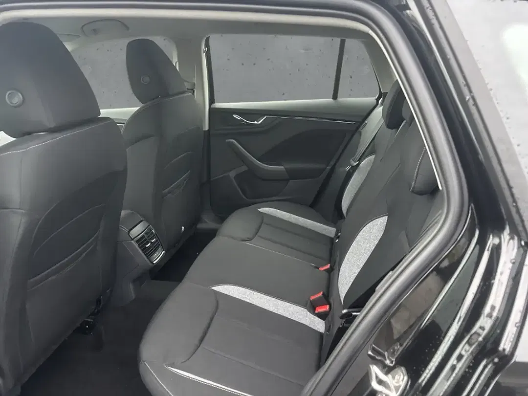Skoda Scala - Thumbnail 8