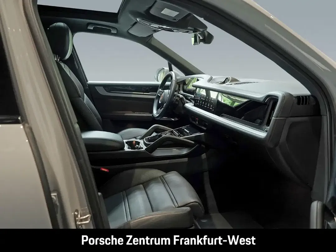 Porsche Cayenne - Thumbnail 14