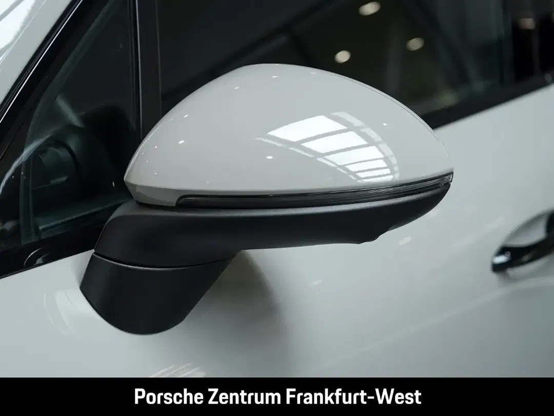 Porsche Cayenne - Thumbnail 9