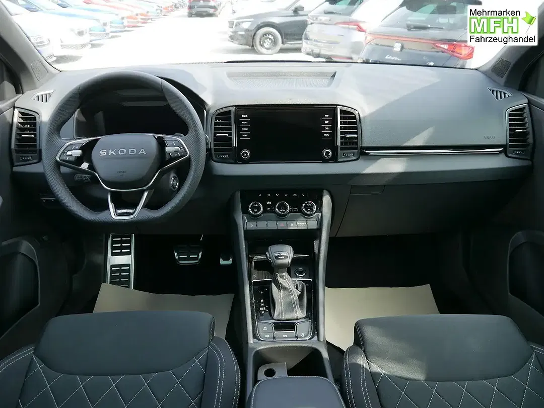 Skoda Karoq - Thumbnail 10
