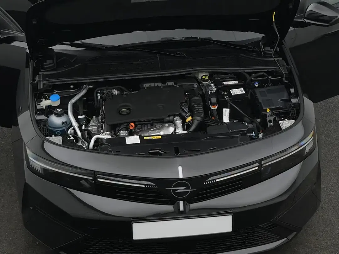 Opel Astra - Thumbnail 3