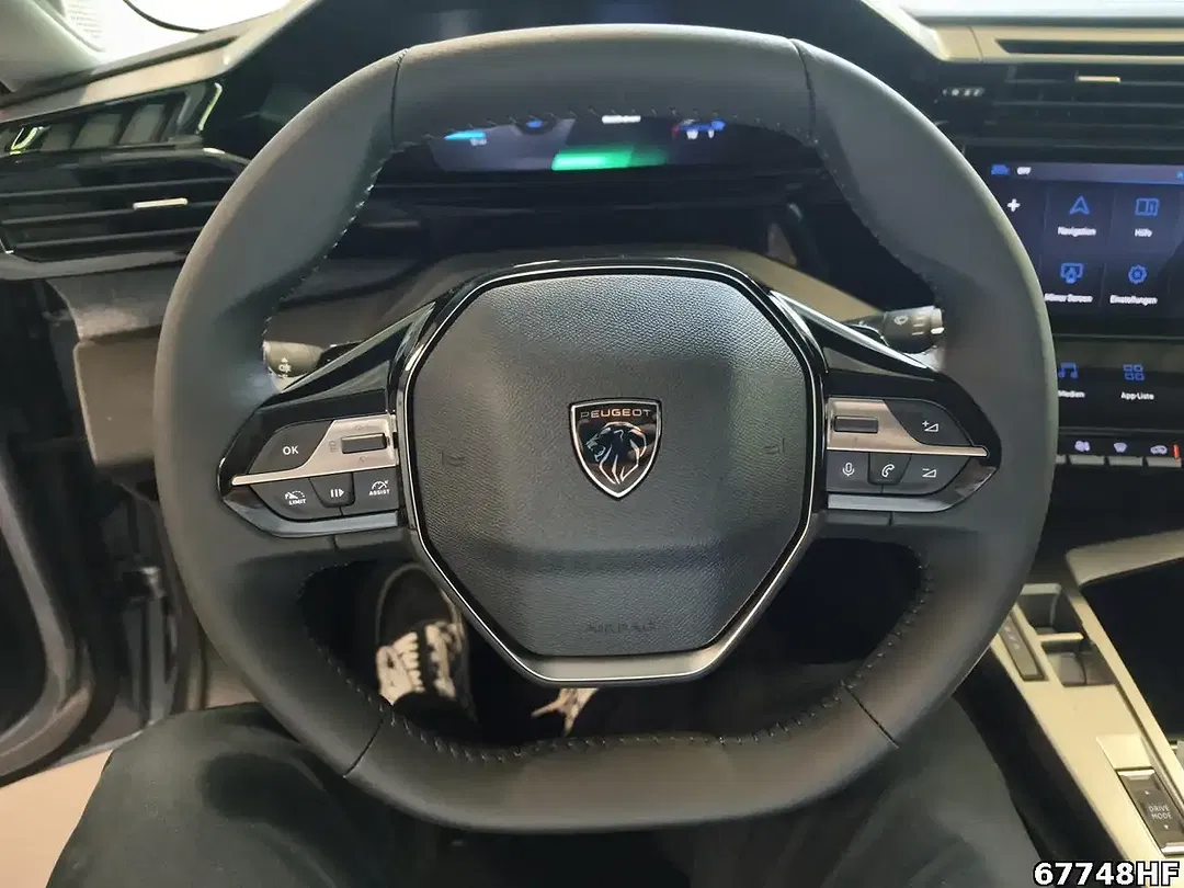 Peugeot 308 - Thumbnail 9